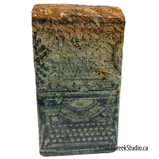 MANUAL TYPEWRITER | Tuck-Inz